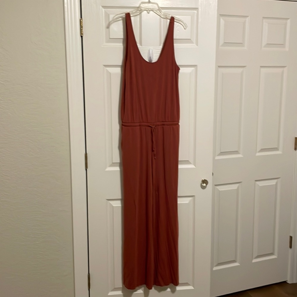 Athleta sleeveless jumpsuit size 10